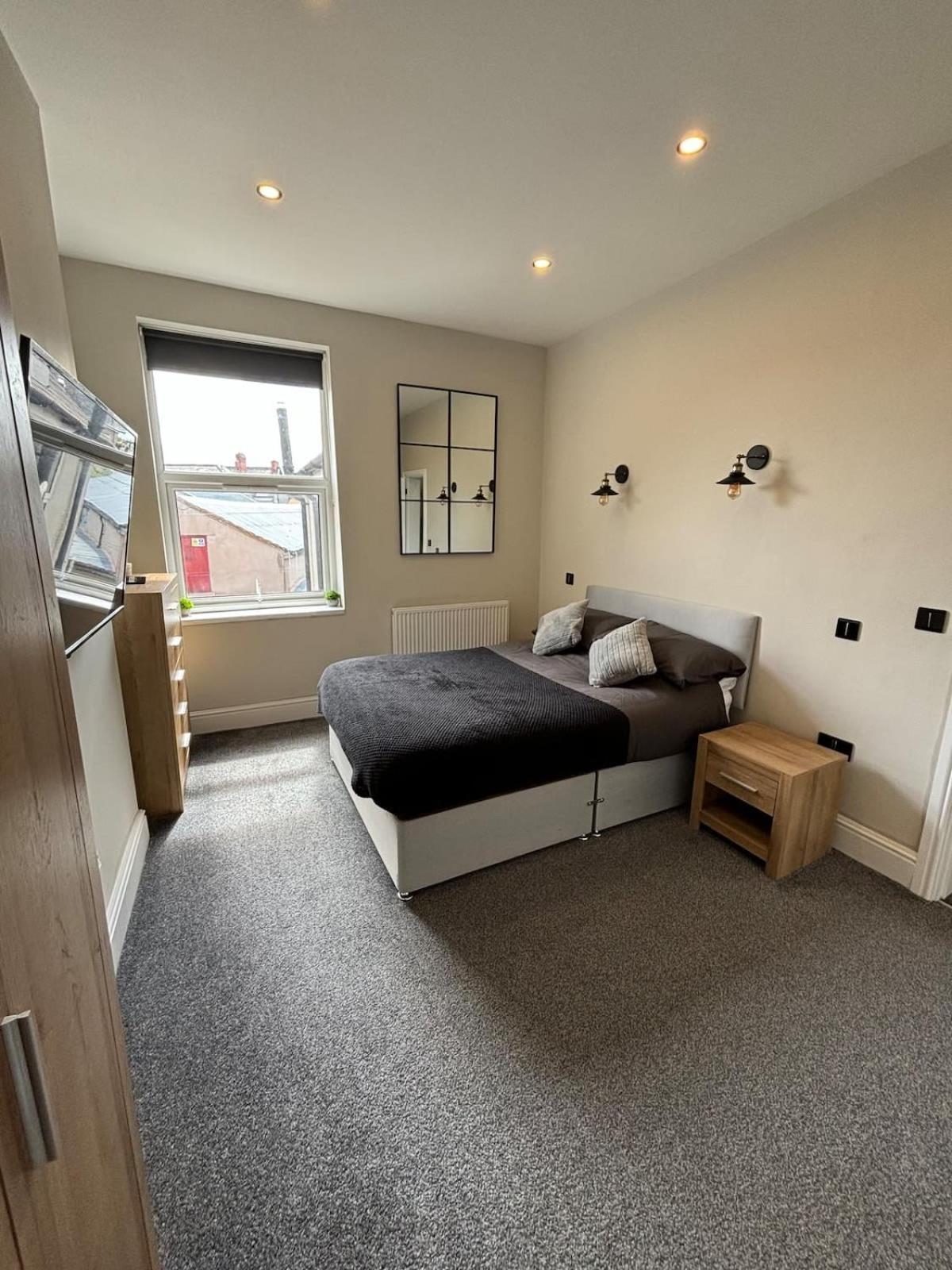 Modern 5 Bedroom Terraced Luxurious House Colwyn Bay Eksteriør billede